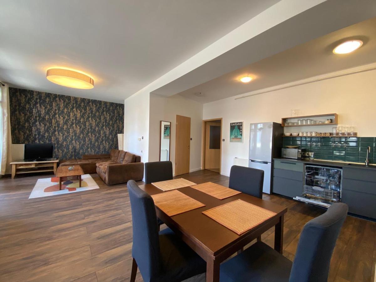 2 Bedroom 107 M2 Loft With Balcony Budapest Eksteriør bilde