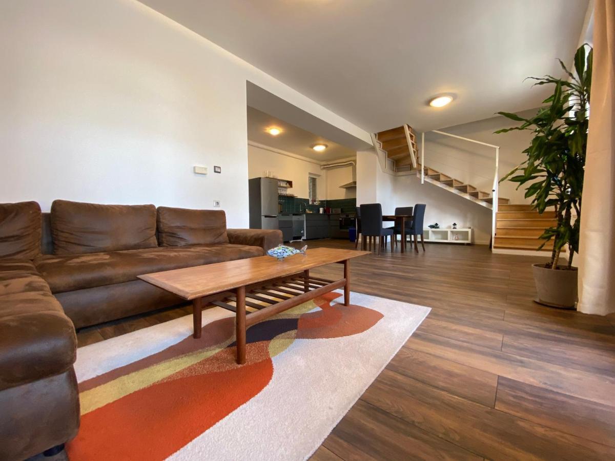 2 Bedroom 107 M2 Loft With Balcony Budapest Eksteriør bilde