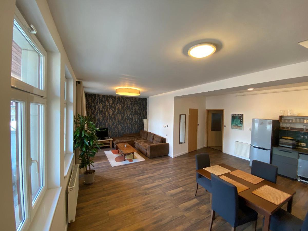 2 Bedroom 107 M2 Loft With Balcony Budapest Eksteriør bilde